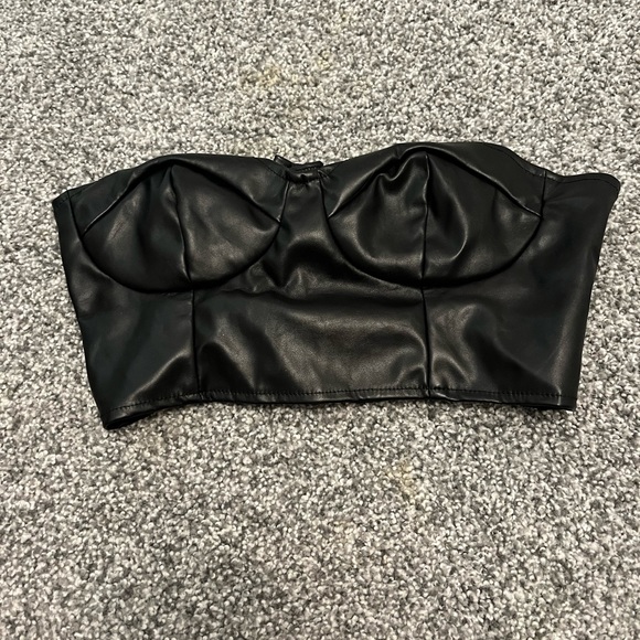 Tube top - Picture 1 of 1